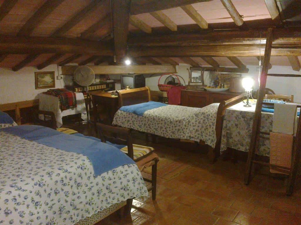 Agriturismo Antica Golena กวสตันญา ภายนอก รูปภาพ
