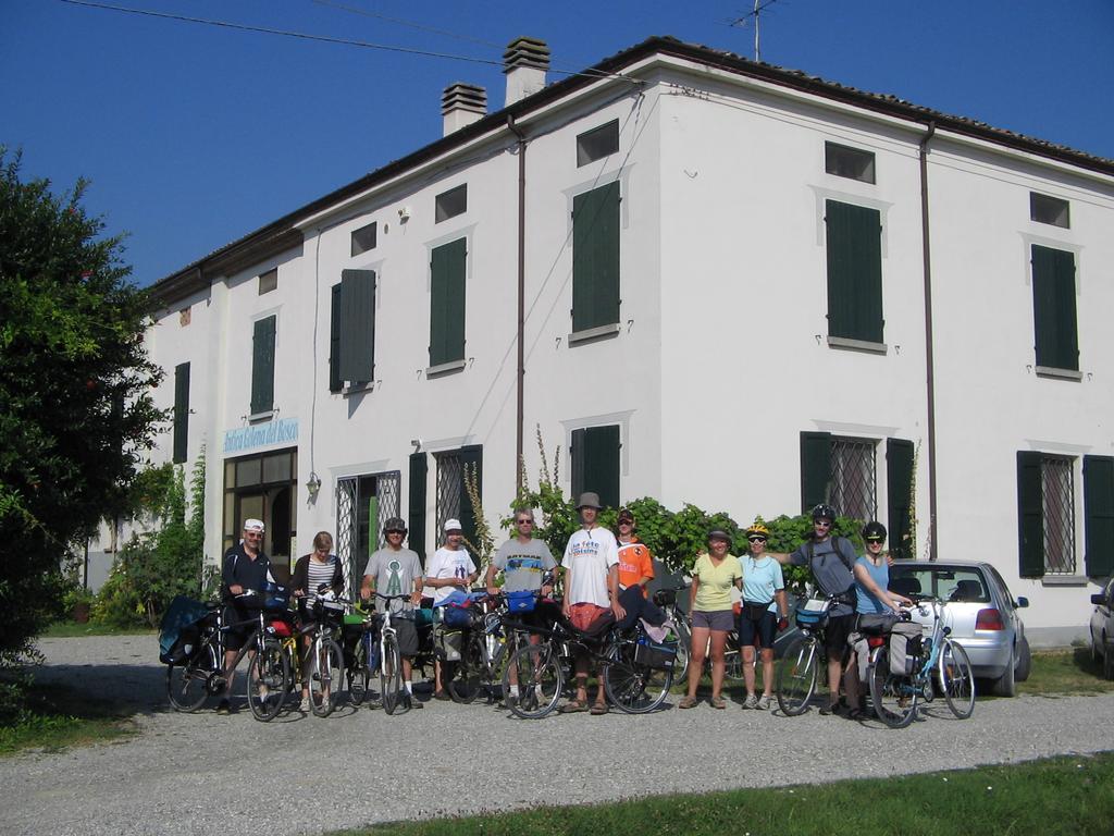 Agriturismo Antica Golena กวสตันญา ภายนอก รูปภาพ