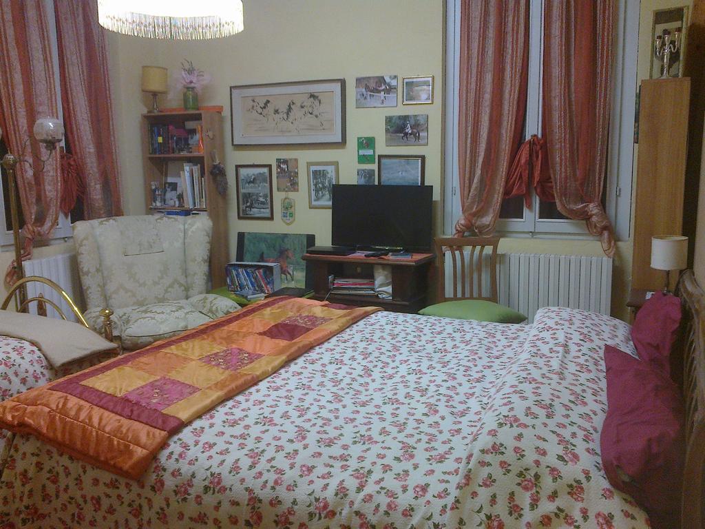 Agriturismo Antica Golena กวสตันญา ภายนอก รูปภาพ