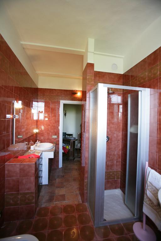 Agriturismo Antica Golena กวสตันญา ภายนอก รูปภาพ